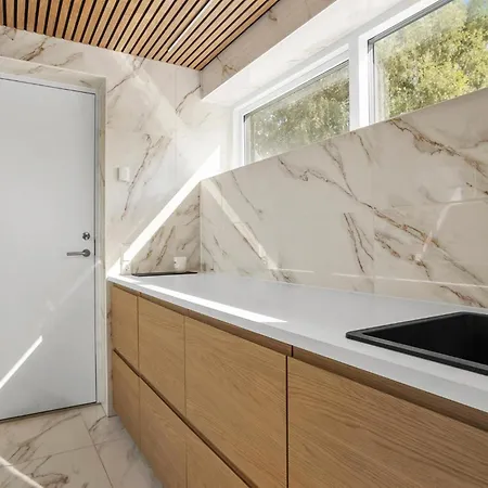 In With Wifi * Knebel