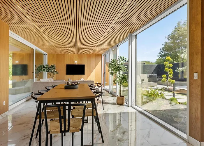Holiday home In With Wifi *